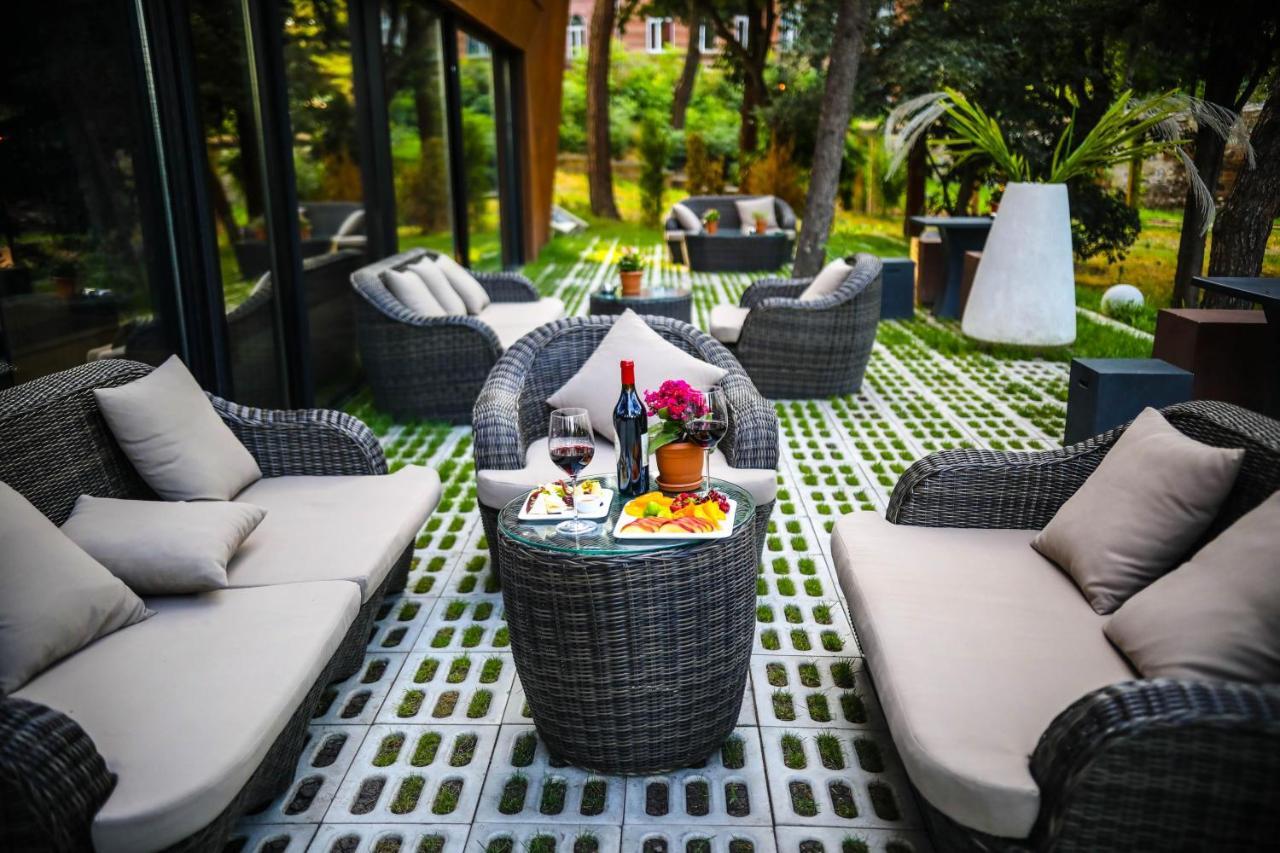 Folk Boutique Hotel Tbilisi Exterior photo